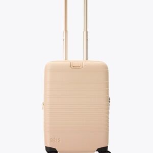 Beis The Carry On Roller in Beige